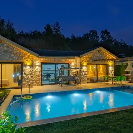 Villa Guntekin Stone *