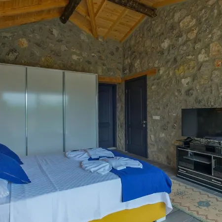 Villa Guntekin Stone
